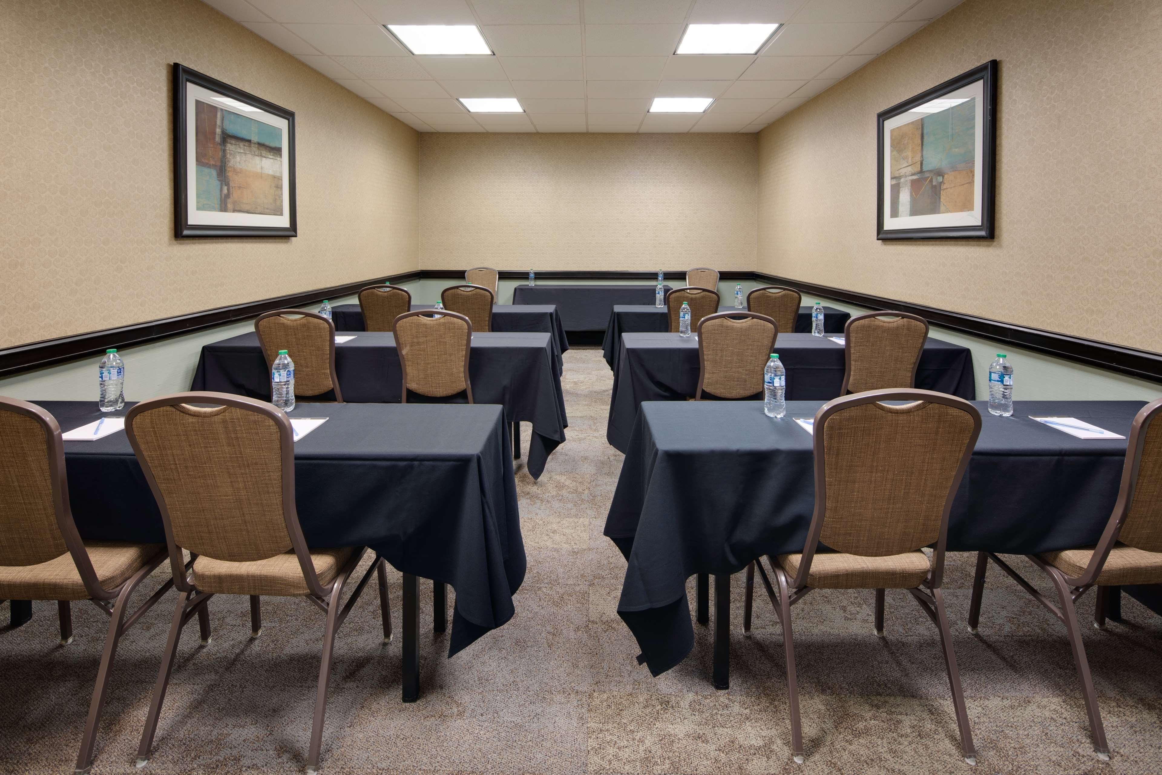 Hilton Garden Inn Tyler Eksteriør billede